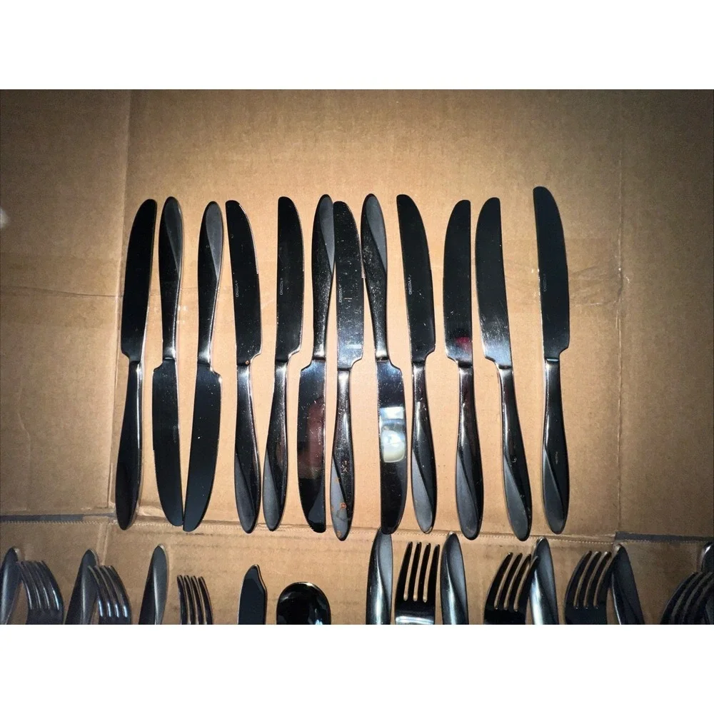 Oneida SIMMER  Stainless Flatware 56 Piece Set Vintage Contemporary Discontinued